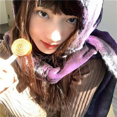 黄昏时分、牵着手